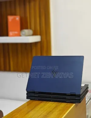 New Laptop HP OmniBook X Flip 14" 16GB Intel Core Ultra 7 SSD 1T