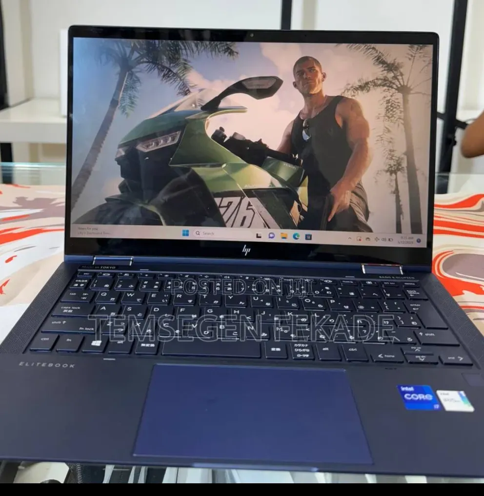 New Laptop HP Dragonfly G2 16GB Intel Core i7 SSD 512GB
