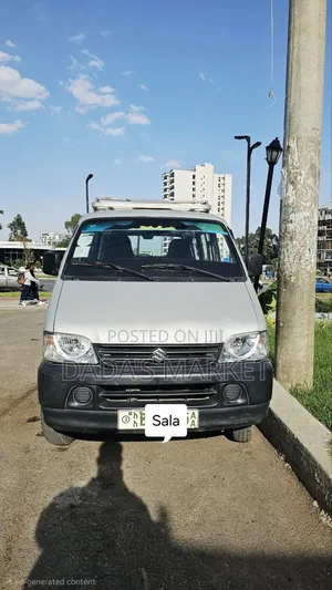 Suzuki Eeco 2025 Silver