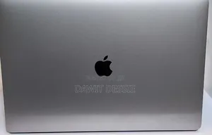 New Laptop Apple MacBook Pro 2019 32GB Intel Core i9 SSD 1T