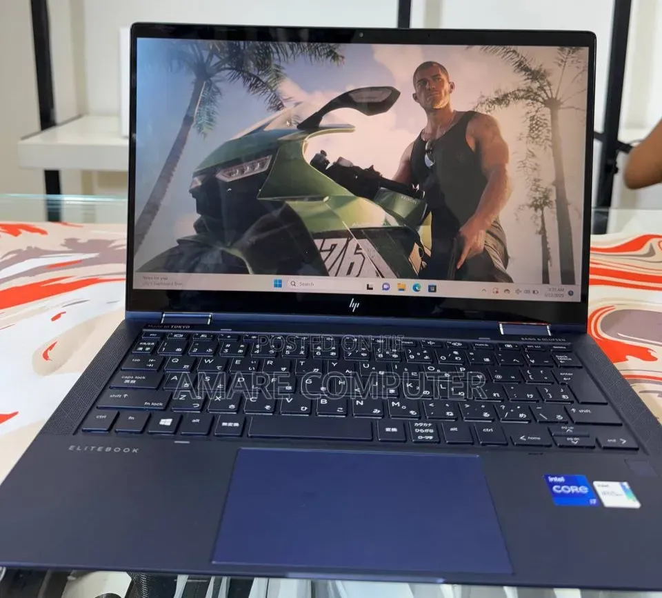 New Laptop HP Dragonfly Folio 16GB Intel Core i7 SSD 512GB