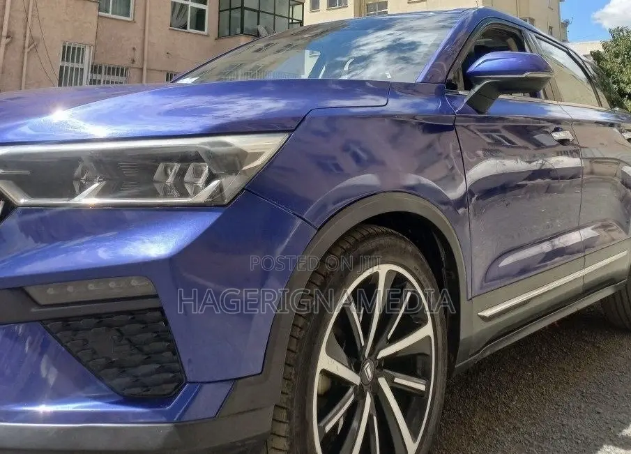 Bestune T77 1.2 FWD 2022 Blue