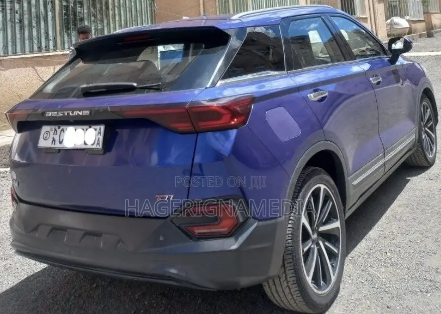 Bestune T77 1.2 FWD 2022 Blue