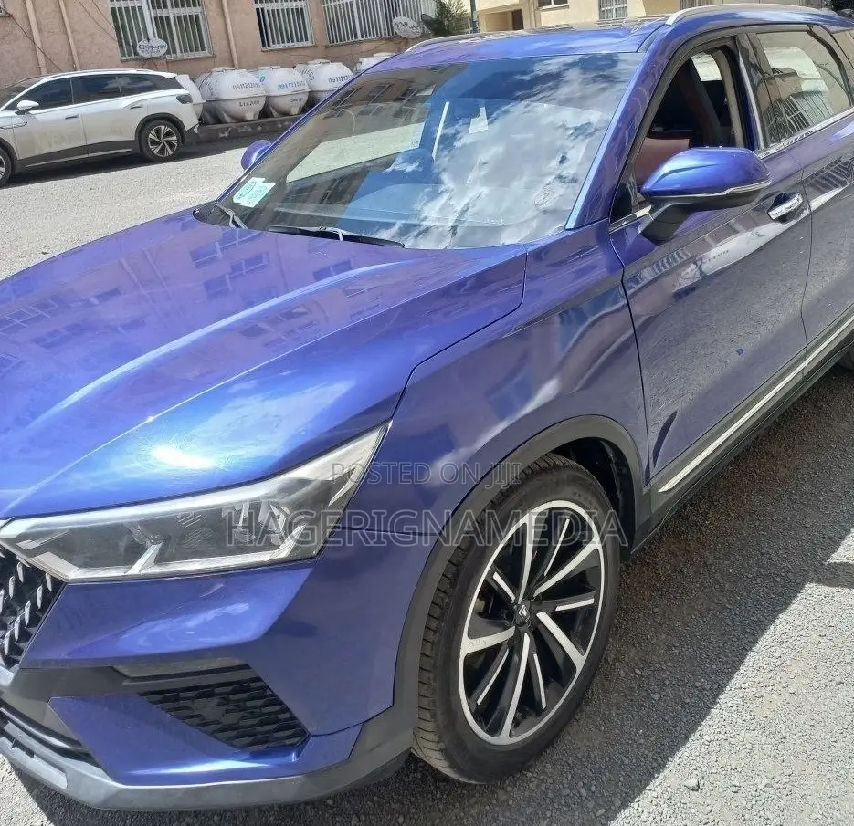 Bestune T77 1.2 FWD 2022 Blue