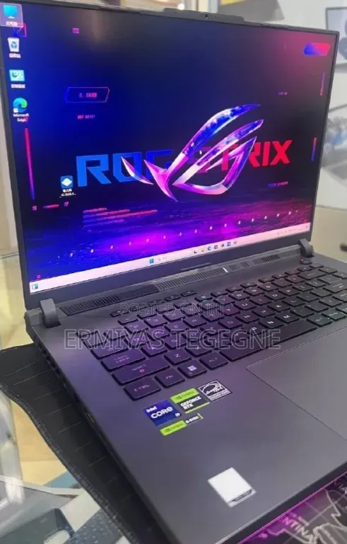 New Laptop Asus ROG Strix G15 16GB Intel Core i9 SSD 512GB