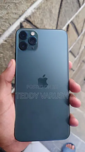 Apple iPhone 11 Pro Max 64 GB Green