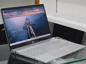 New Laptop HP Pavilion 15 8GB Intel Core i7 SSD 256GB