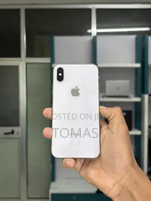 Apple iPhone X 64 GB White