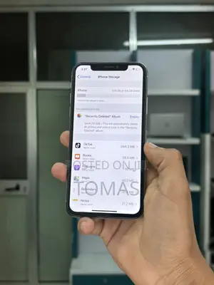 Apple iPhone X 64 GB White