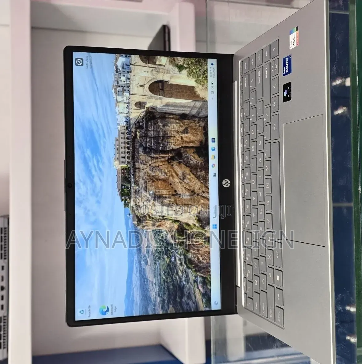 New Laptop HP Stream Notebook 16GB Intel Core i7 SSD 512GB