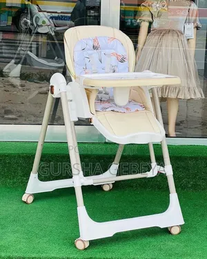 【5-in-1 High Chair Multifunction】 ከመመገቢያነት በተጨማሪ ዥዋዥዌ የሚሆን