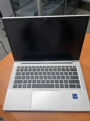 New Laptop HP EliteBook 830 16GB Intel Core i7 SSD 512GB