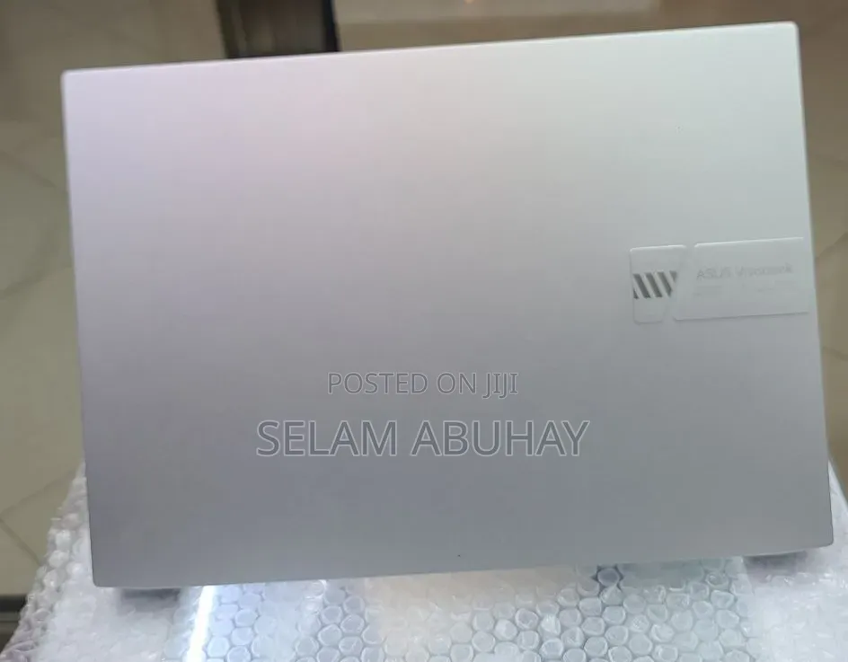 New Laptop Asus VivoBook 15 X505BA 4GB Intel Core i5 SSD 512GB