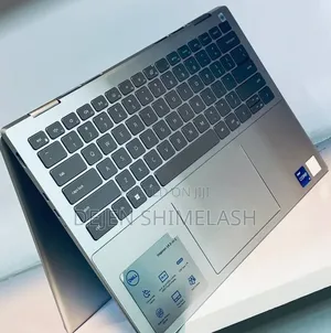 New Laptop Dell XPS 15 8GB Intel Core i5 SSD 512GB