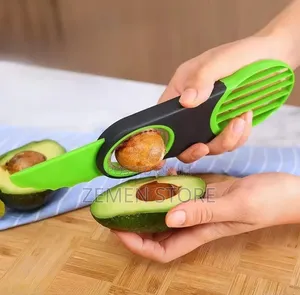 3-in-1 Avocado Slicer Cutter Pitter Tool ባለ 3 ጥቅም አቮካዶ መክተፊያ