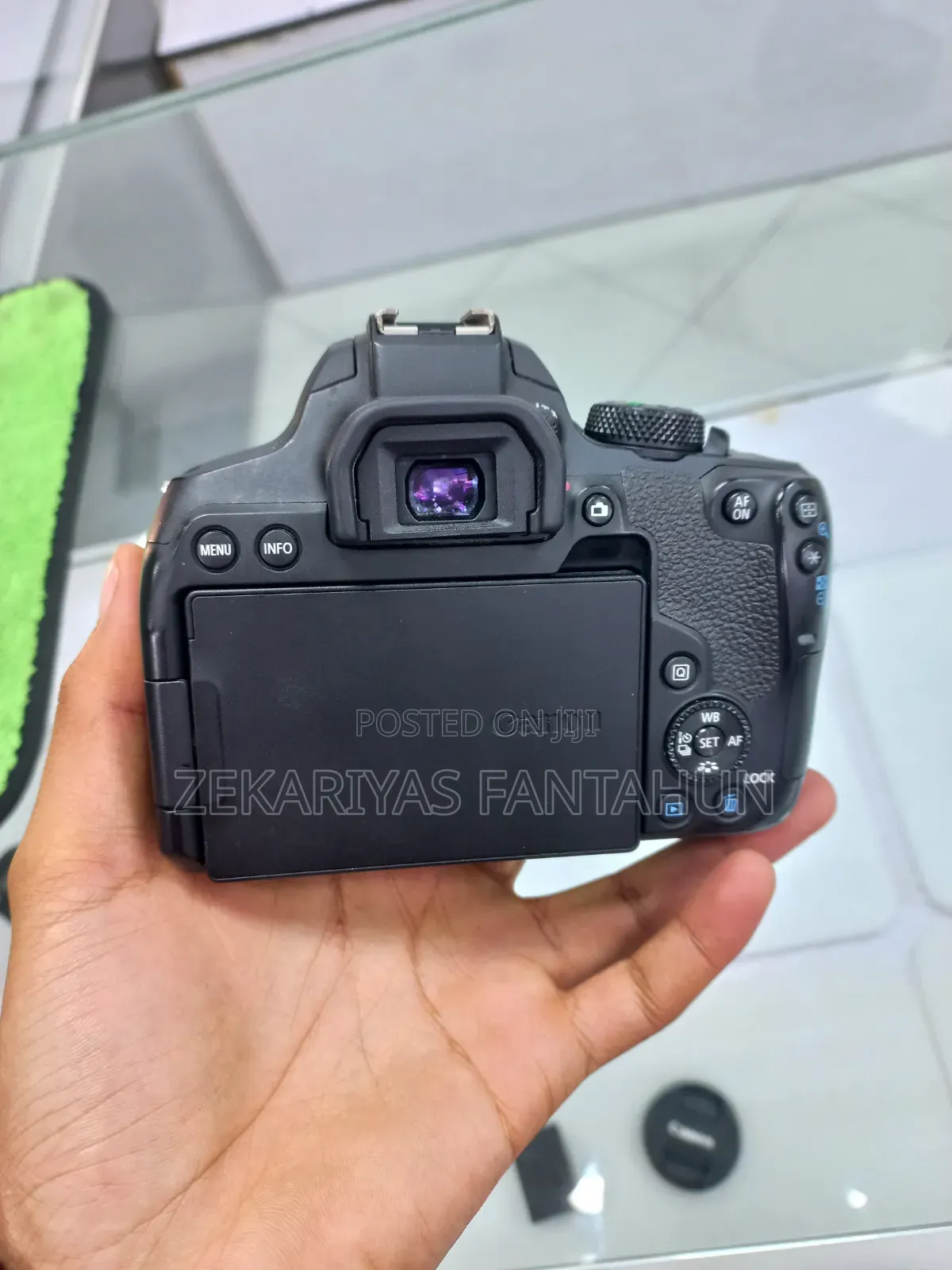 Cnon 850d Camera.