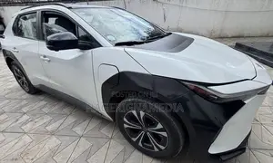 Toyota bZ4X 2023 White
