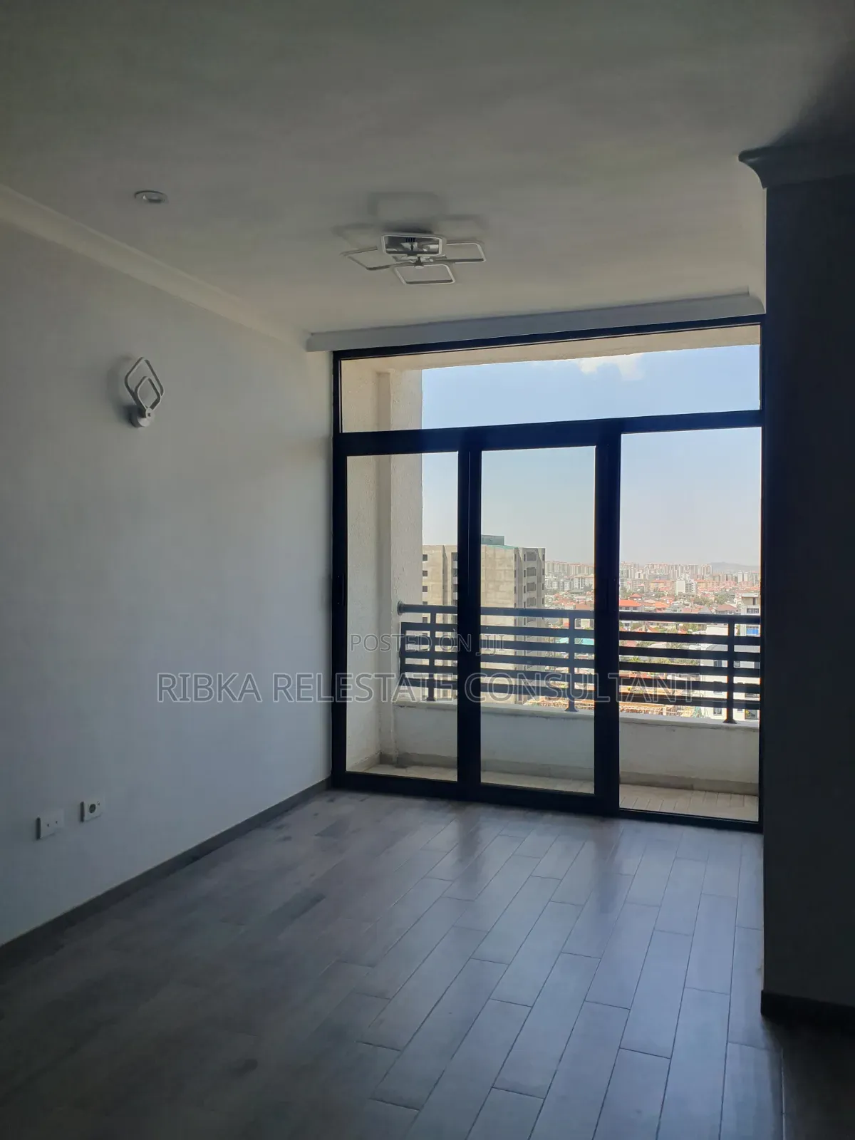 Furnished 2bdrm Apartment in Etcof, Bole for sale