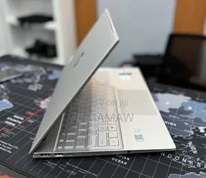 New Laptop Airis 16GB Intel Core i5 SSD 1T