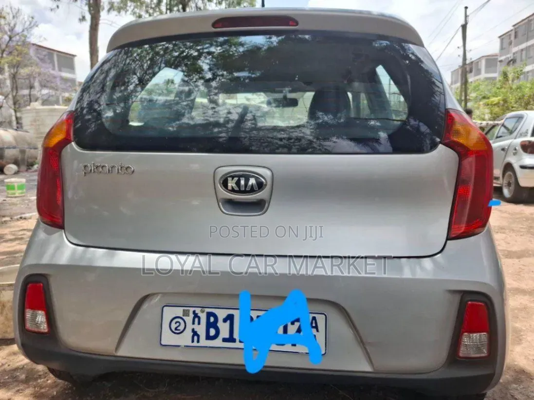 Kia Picanto 2018 Gray