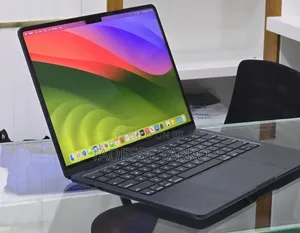 New Laptop Apple MacBook Air 2025 M4 16GB Apple M4 SSD 256GB