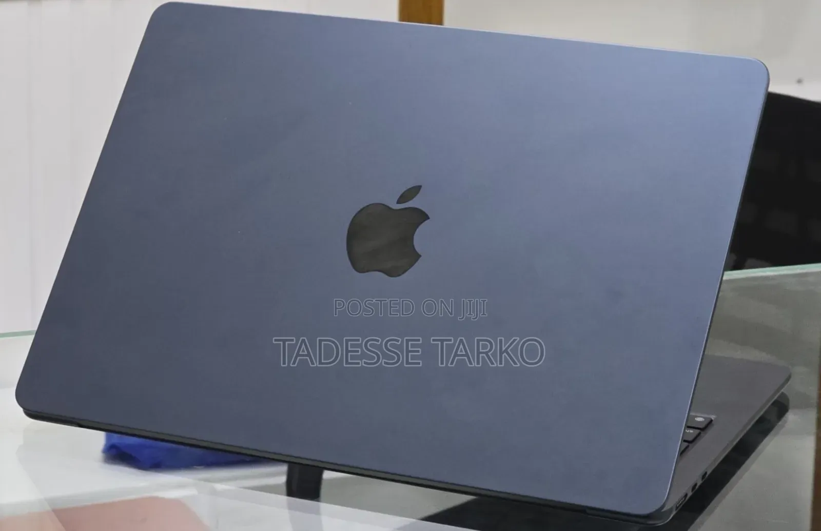 New Laptop Apple MacBook Air 2025 M4 16GB Apple M4 SSD 256GB