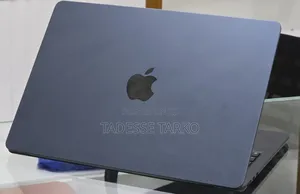 New Laptop Apple MacBook Air 2025 M4 16GB Apple M4 SSD 256GB