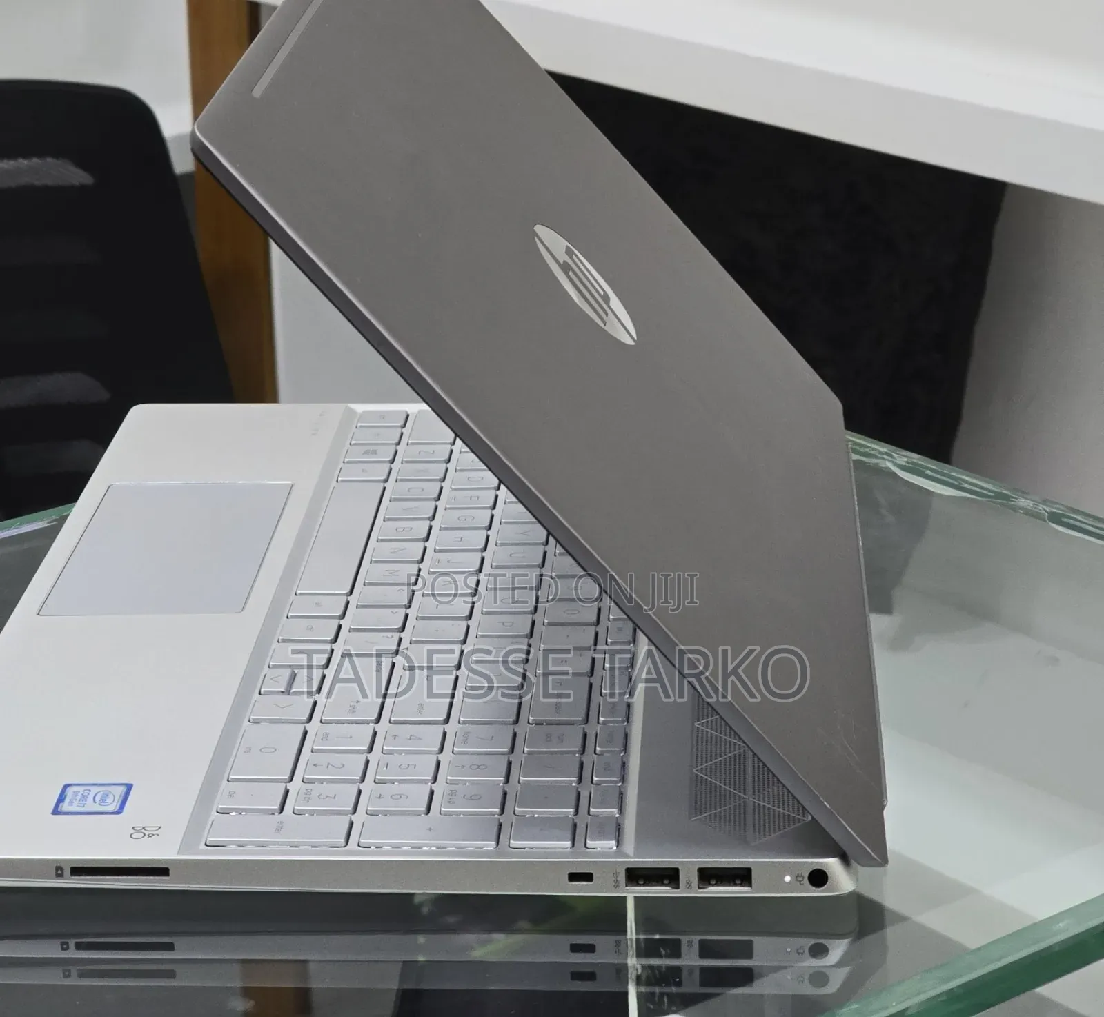 New Laptop HP Pavilion 15 8GB Intel Core i7 SSD 256GB