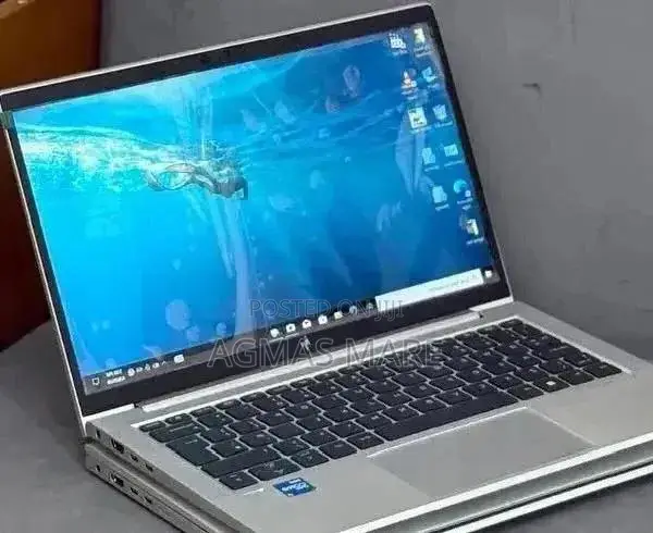 New Laptop HP EliteBook 830 G8 16GB Intel Core i5 SSD 512GB
