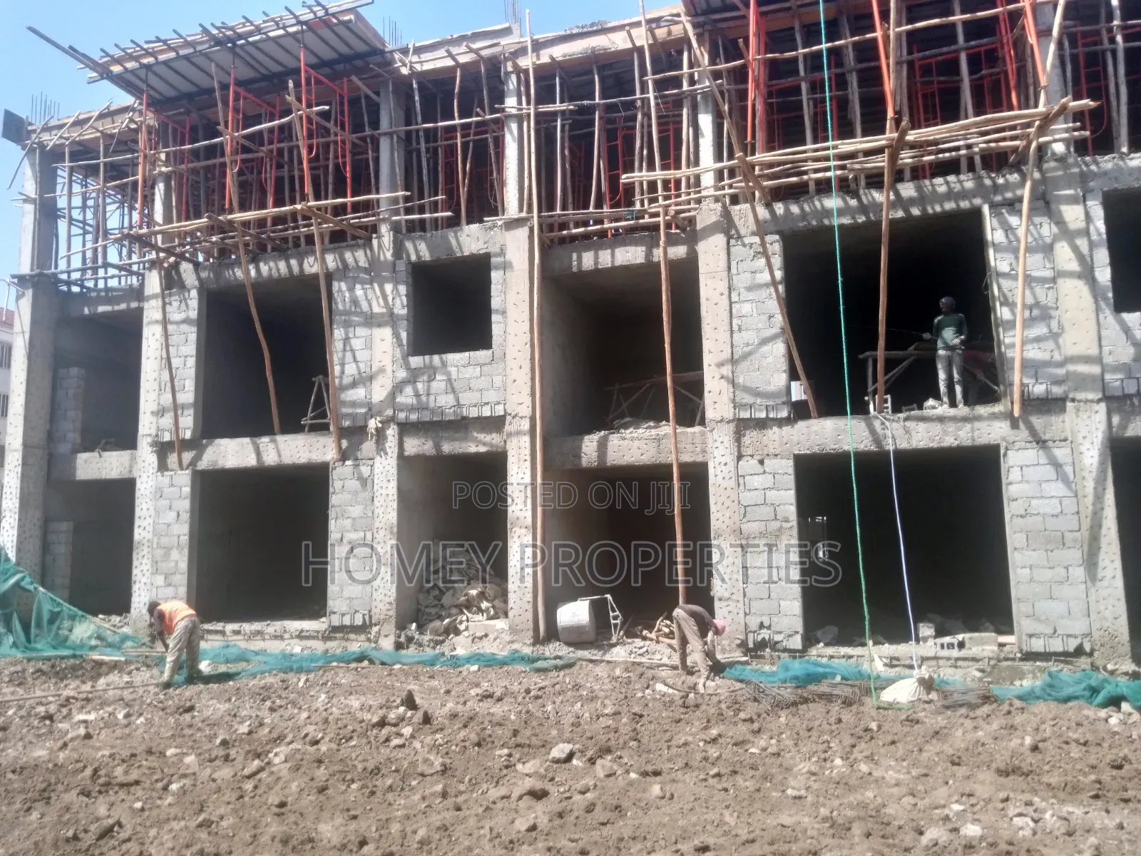 Furnished 3bdrm Apartment in Kangaroo, Bole for sale