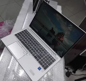 New Laptop HP EliteBook X360 1040 G11 16GB Intel Core i5 SSD 512GB