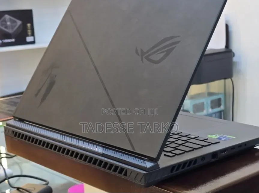 New Laptop Asus 16GB Intel Core i9 SSD 1T