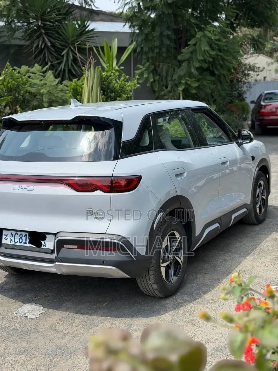 BYD Yuan Up 2025 Silver