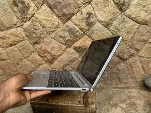 Laptop Acer 2GB HDD 60GB
