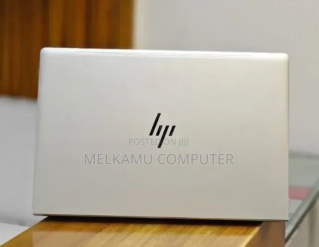 New Laptop HP EliteBook 840 G10 16GB Intel Core i7 SSD 1T