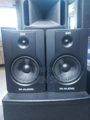 Studio Moniter