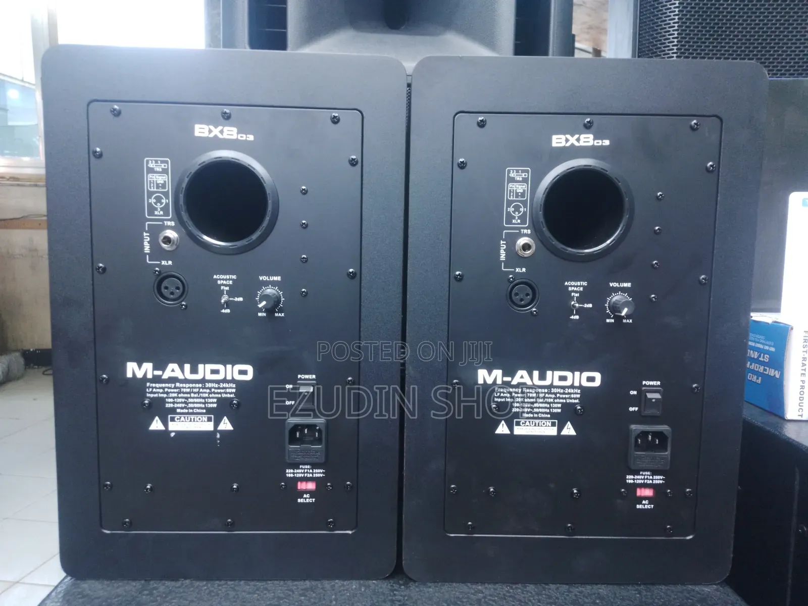 Studio Moniter