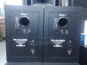 Studio Moniter