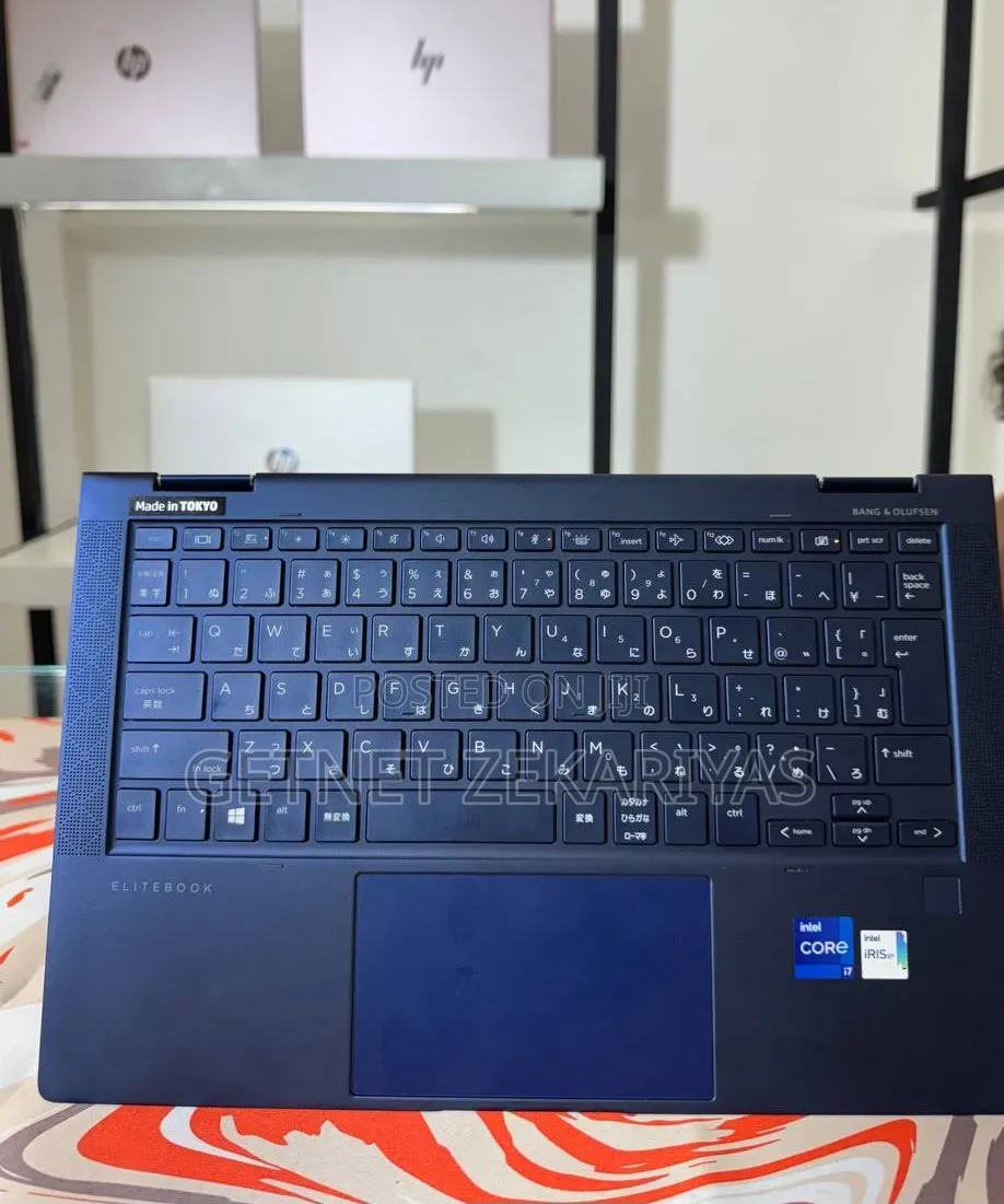 New Laptop HP Dragonfly G2 16GB Intel Core i7 SSD 512GB