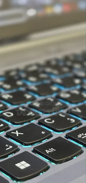 New Laptop Lenovo Legion 5 16GB AMD Ryzen 7 SSD 1T