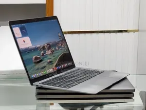 New Laptop Apple MacBook Air 2020 M1 8GB Intel Core i5 SSD 256GB