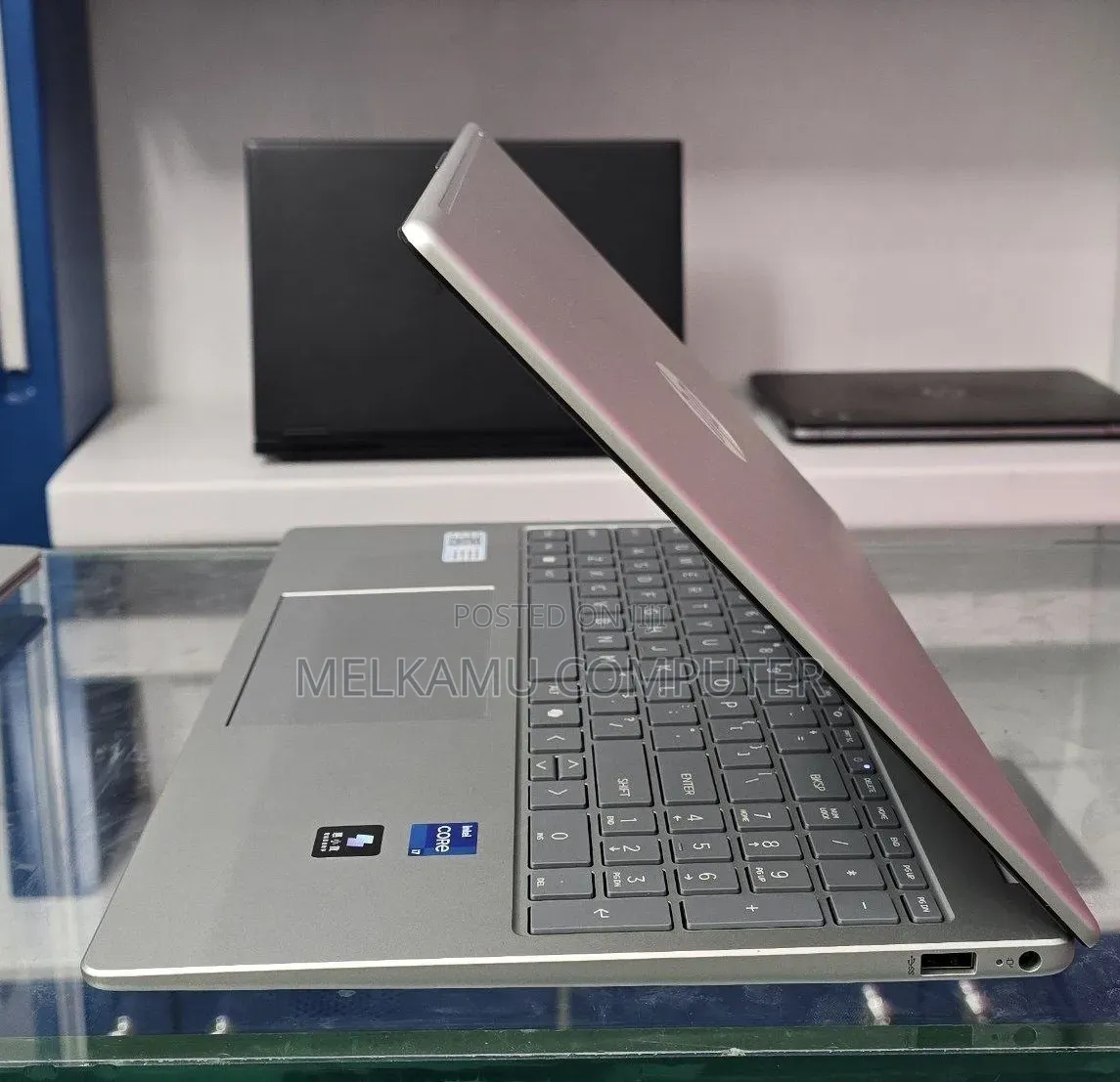 New Laptop HP Stream Notebook 16GB Intel Core i7 SSD 1T
