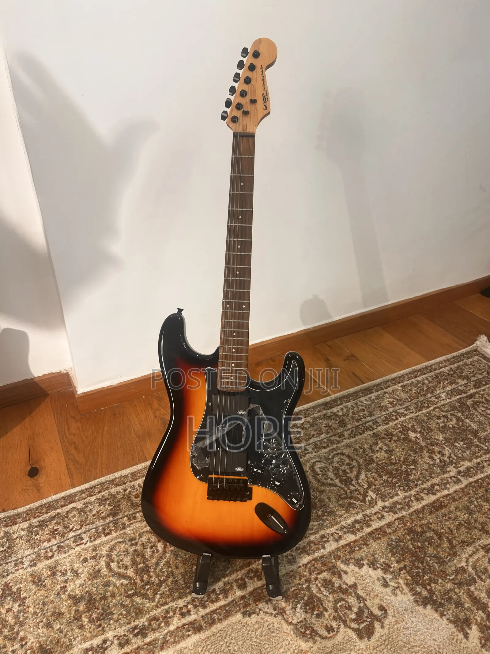 Sqoe St-Style Electric Guitar – 3-Tone Sunburst