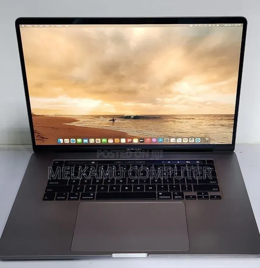 New Laptop Apple MacBook Pro 2019 32GB Intel Core i9 SSD 1T