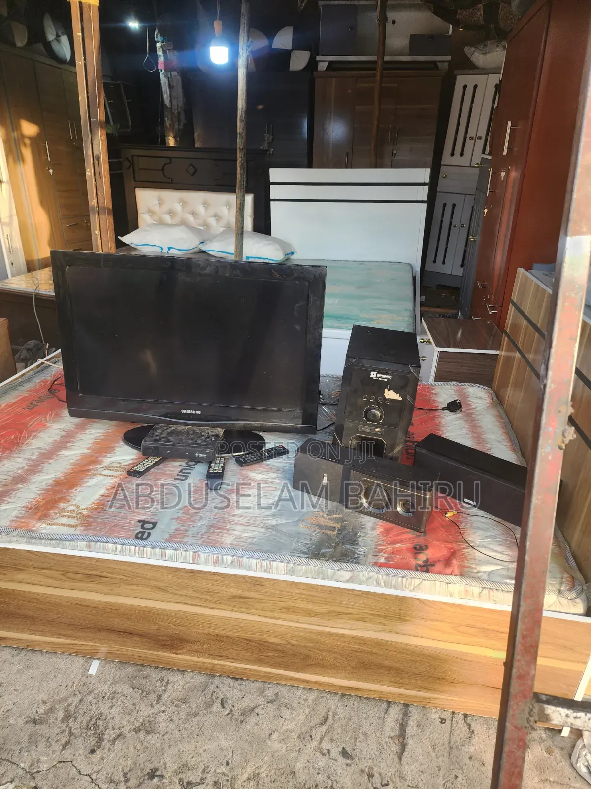 Television+Gypas