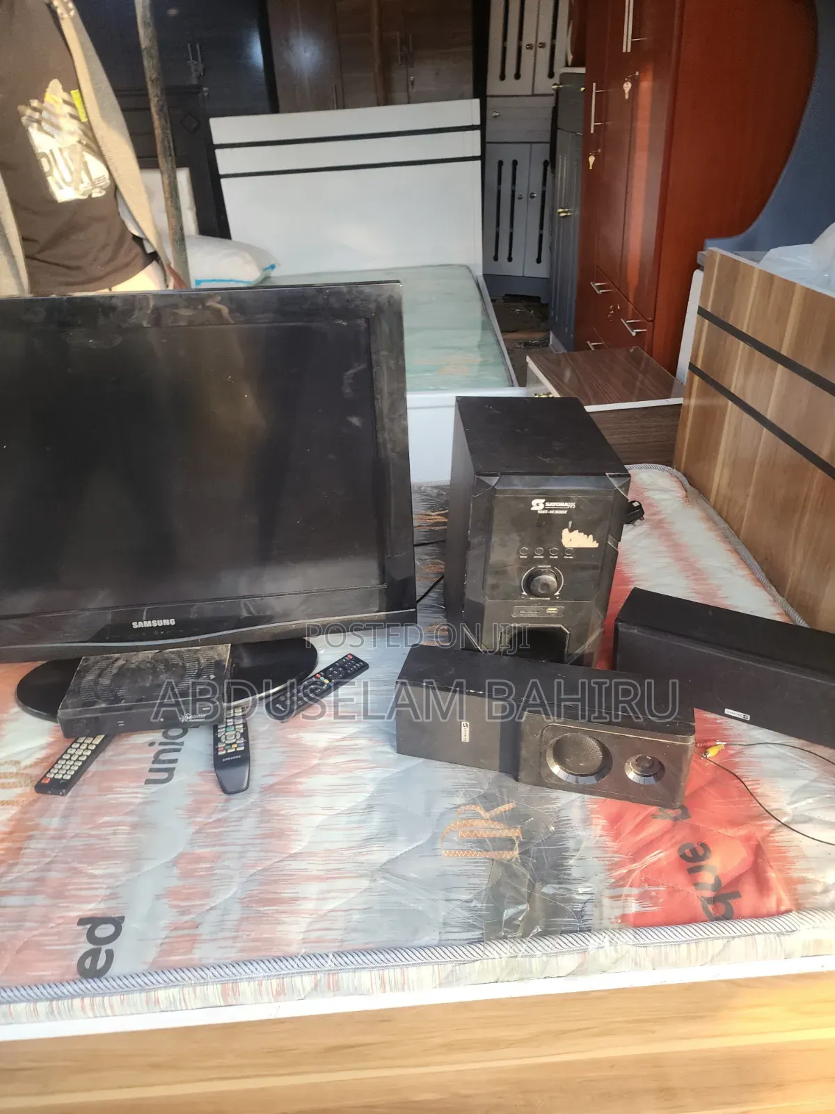 Television+Gypas