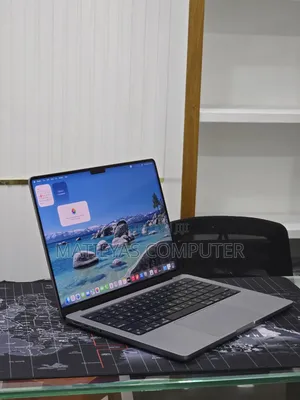 New Laptop Apple MacBook Pro 2021 M1 32GB Apple M1 SSD 512GB