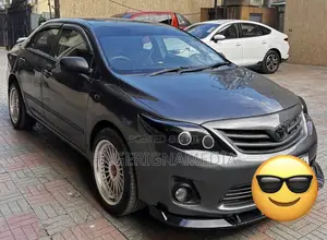 Toyota Corolla 2012 Black