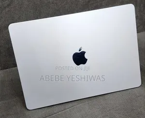 New Laptop Apple MacBook Air 2025 M4 16GB Apple M4 SSD 256GB