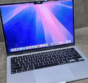 New Laptop Apple MacBook Air 2025 M4 16GB Apple M4 SSD 256GB